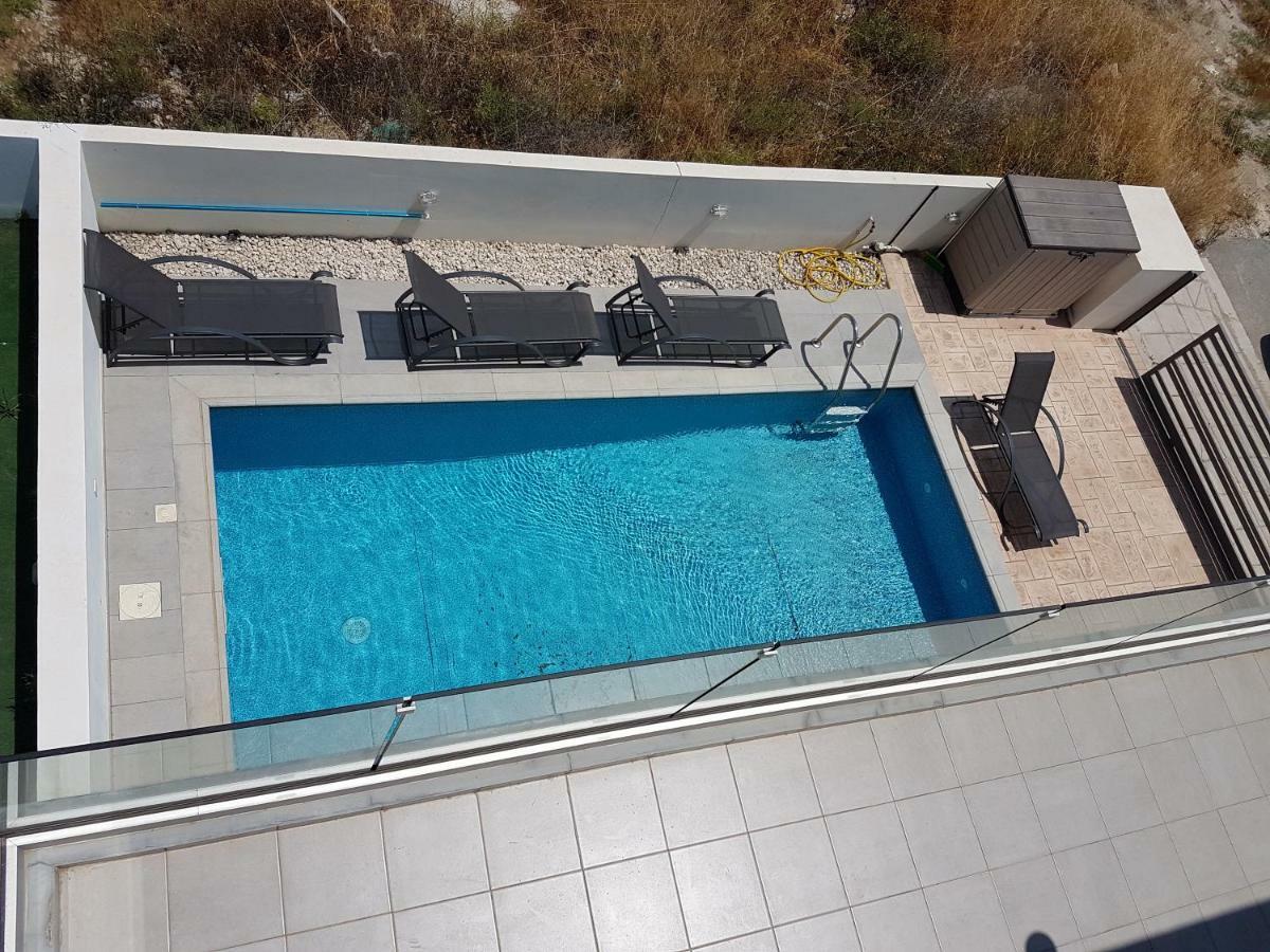 T&E Villa Ларнака Экстерьер фото